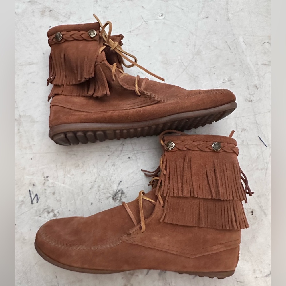 Minnetonka Moccasins SZ8